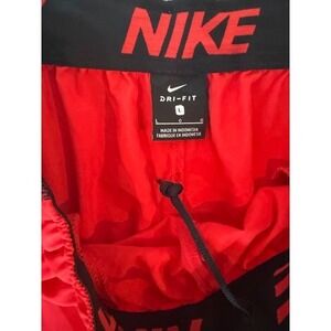 Nike Dri-FIT Athletic Training Shorts Red Burgundy Gym‎ Activewear Womens